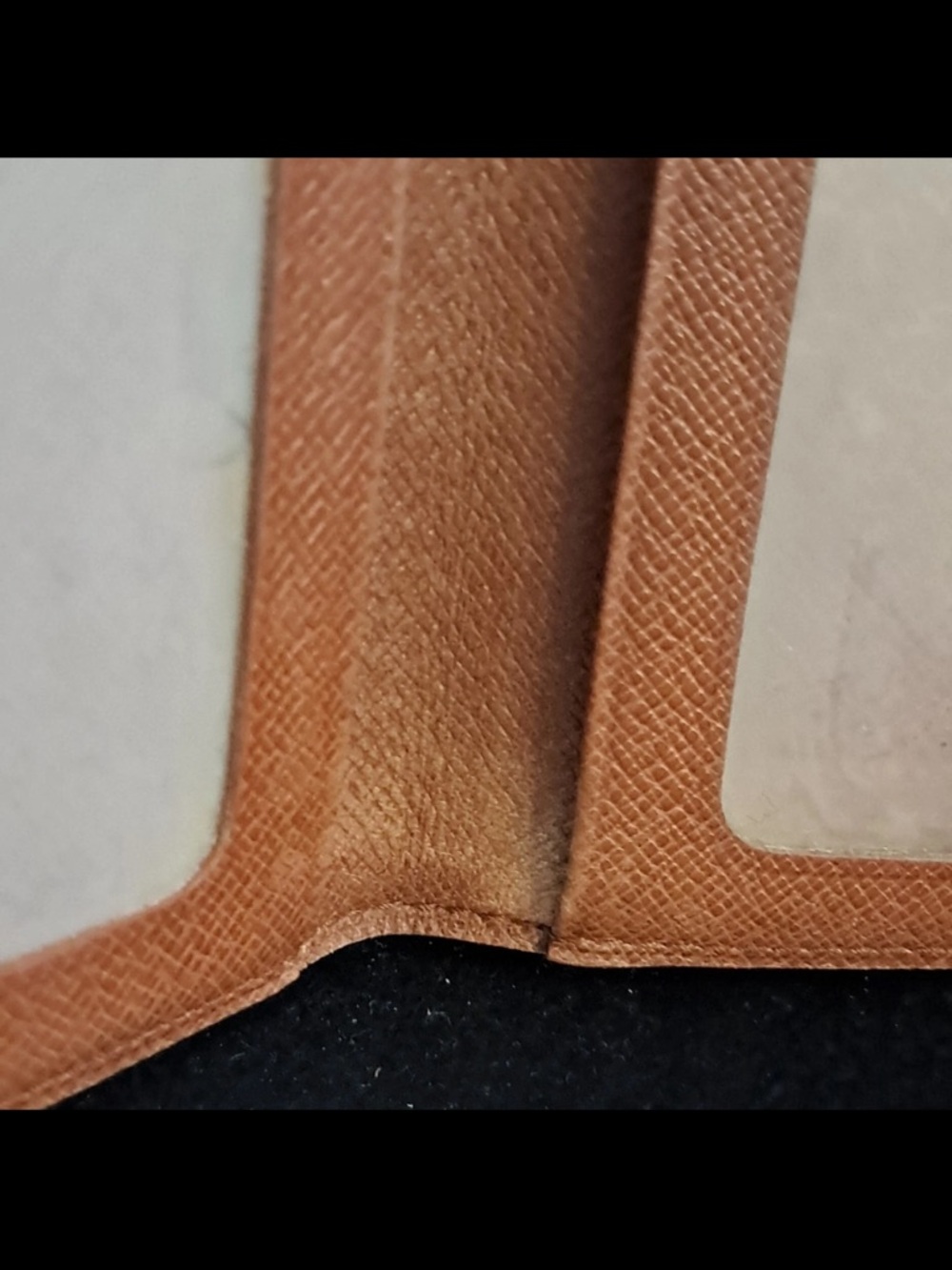 Louis Vuitton Brown/Tan Textured Leather Card Sleeve / holder Unisex - Picture 9 of 10
